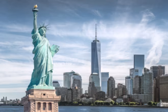 New York City Hall with digital assets and blockchain office announcement